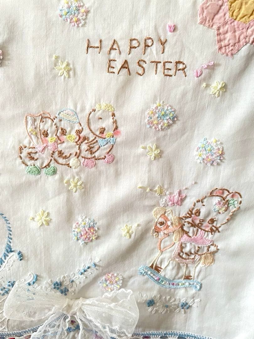 ヴィンテージクロス＆手刺繍アニマルちゃん·͜· ♡