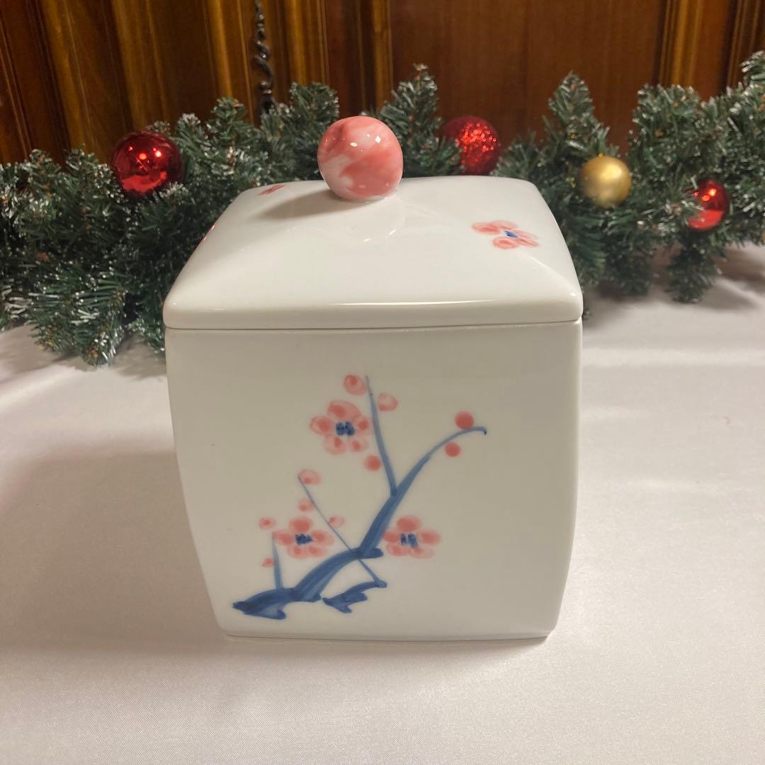 お花柄の可愛い陶器の物入れ 小物入れ