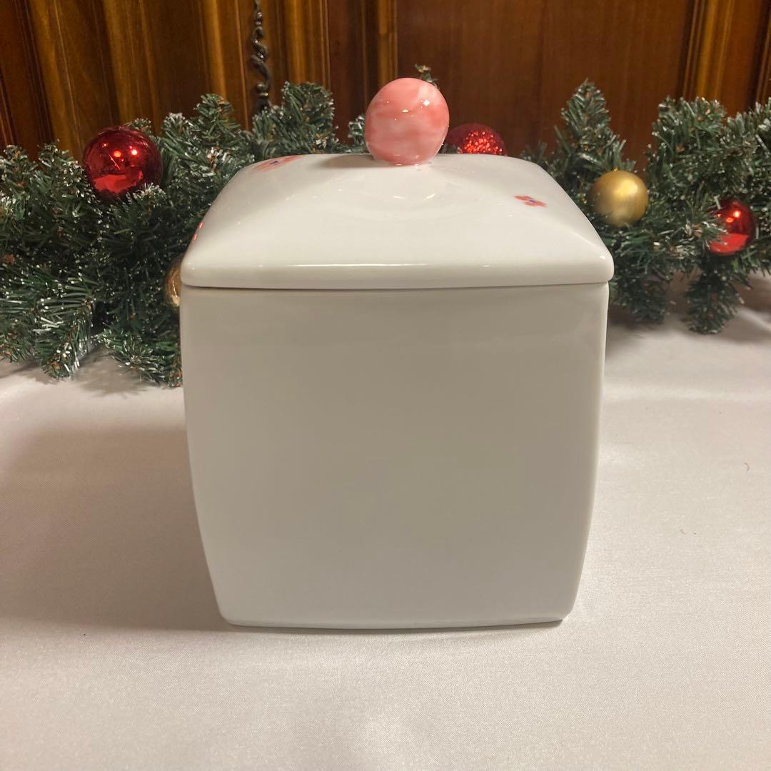 お花柄の可愛い陶器の物入れ 小物入れ