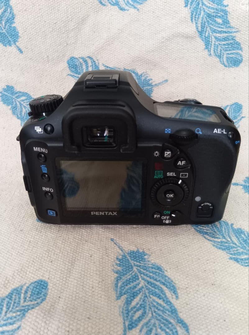 ペンタックス　PENTAX K10D　充電器　バッテリー付き