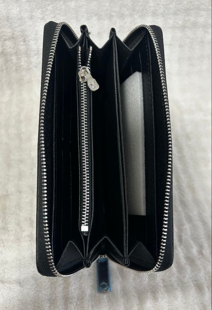 モノグラム長財布　ブラック　ノベルティ