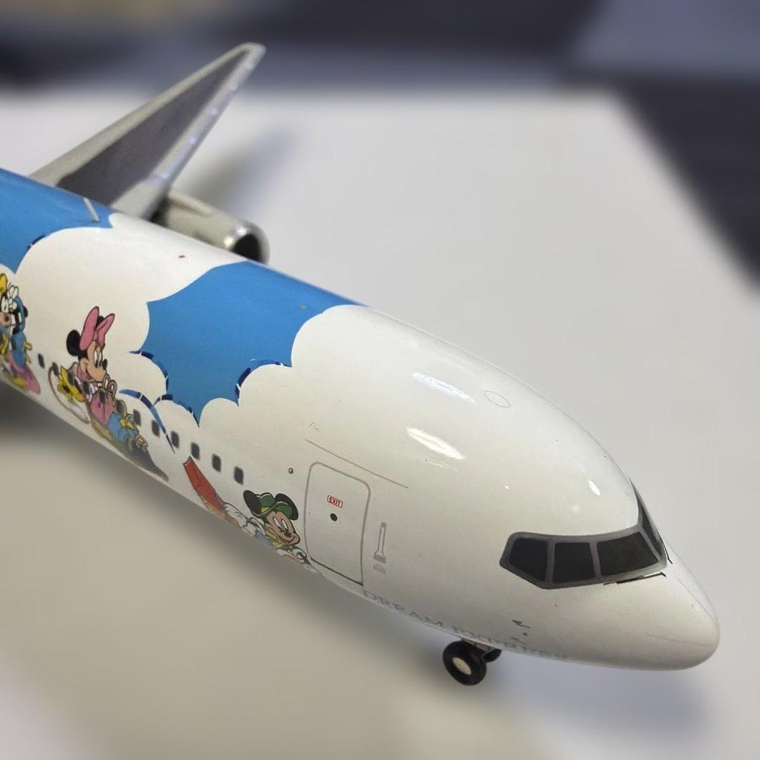 JALBoeing767 DisneyonTour 1/200ディズニー特別塗装