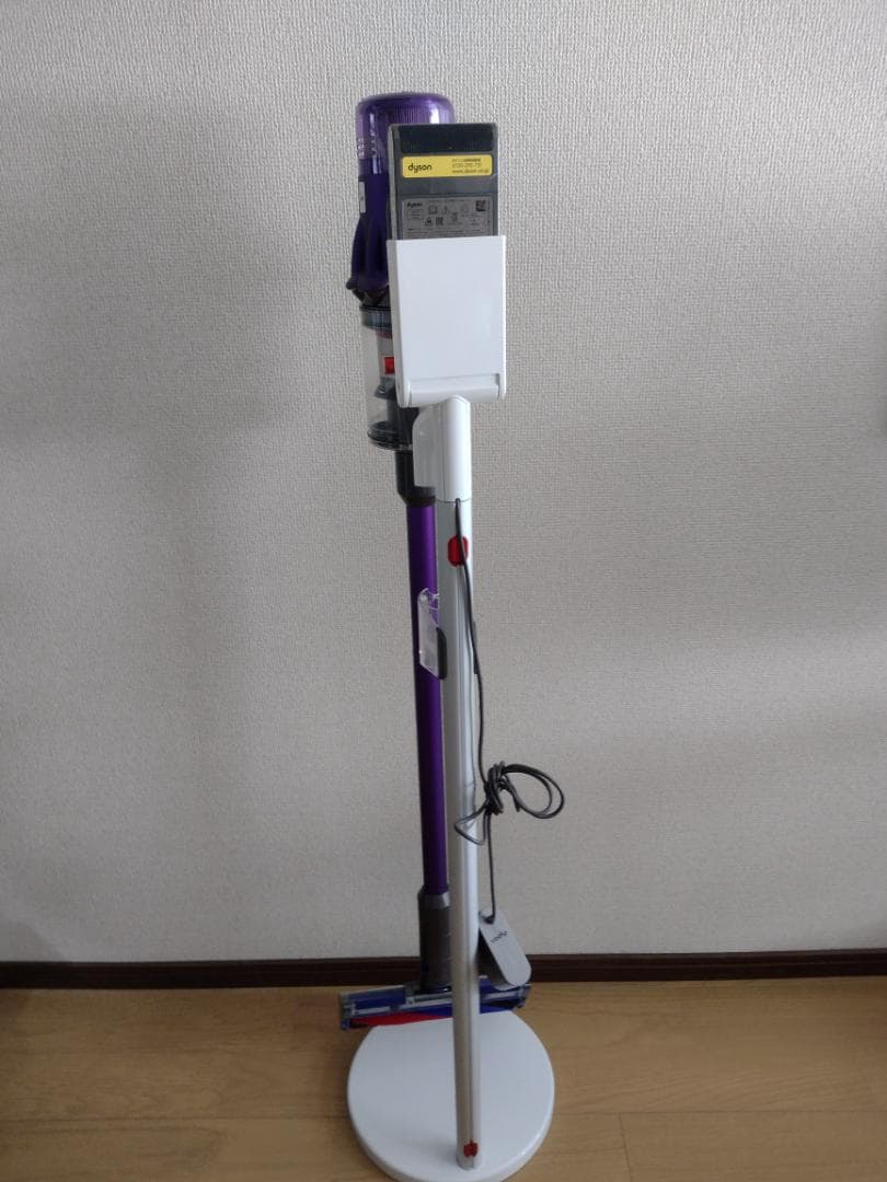 ダイソン★digital slim★SV18★バッテリー新品と同等★スタンド付4