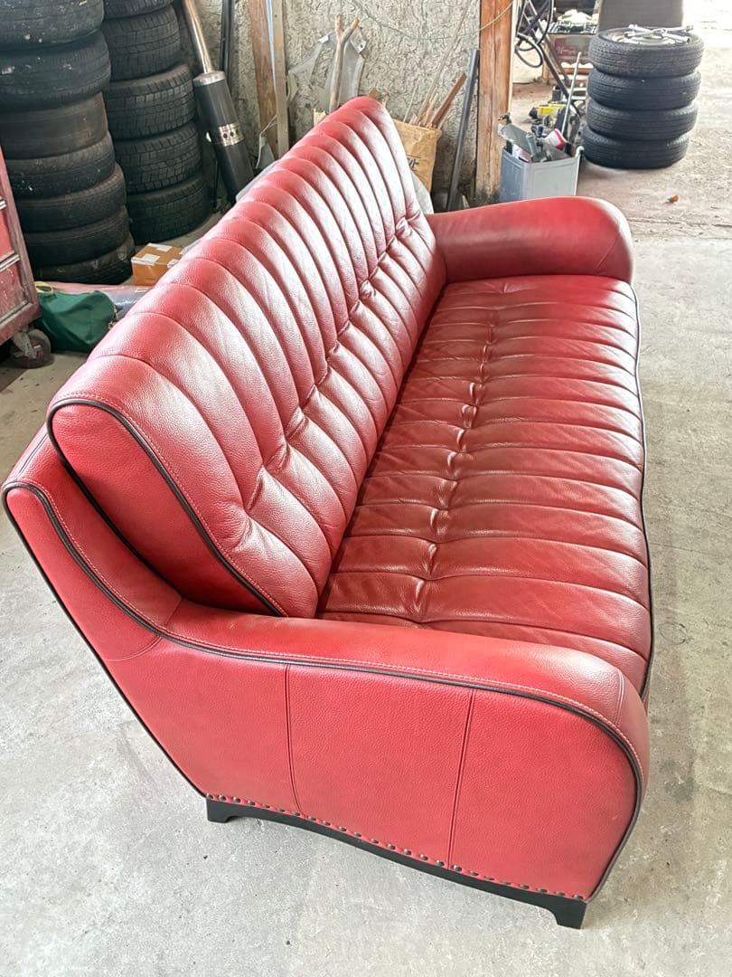 カリモク　3人掛けソファ