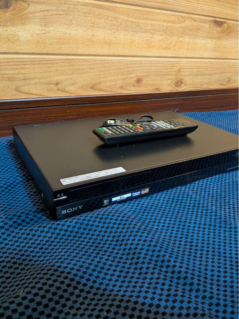 SONY ブルーレイレコーダー リモコン付き　1TB