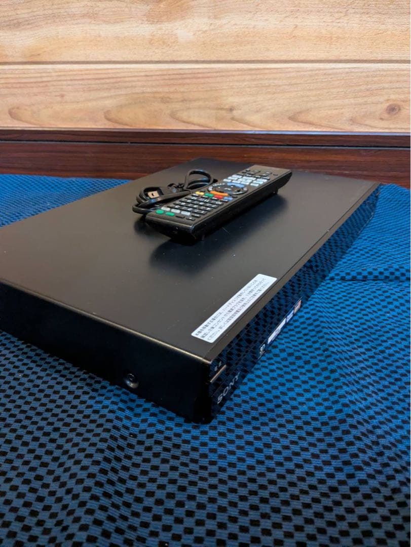 SONY ブルーレイレコーダー リモコン付き　1TB