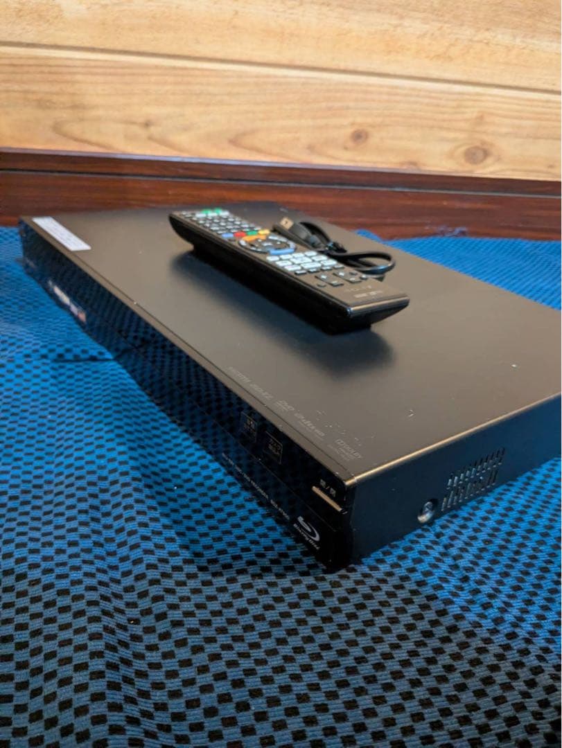 SONY ブルーレイレコーダー リモコン付き　1TB