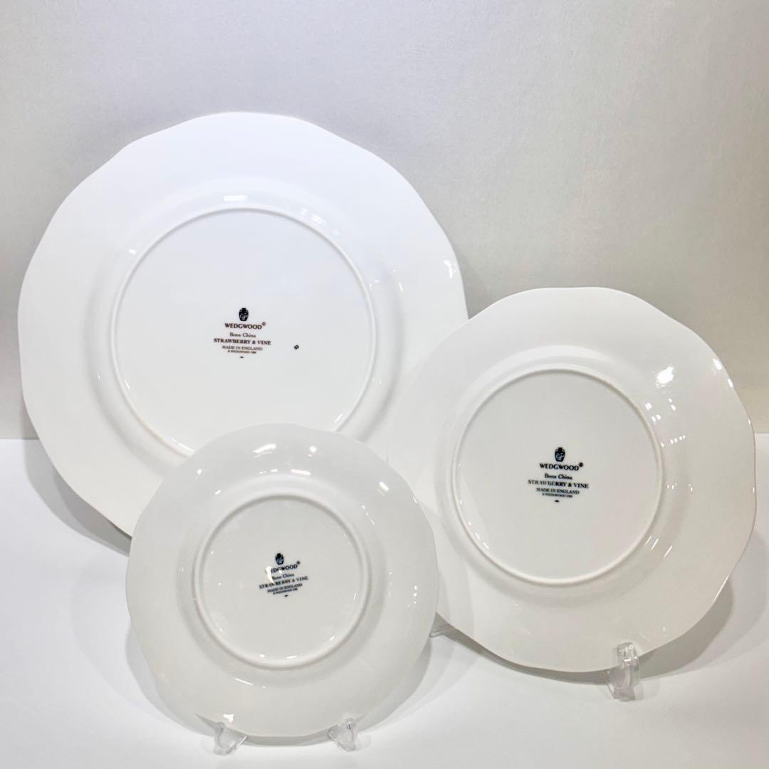 希少！新品・未使用・廃盤品！ウェッジウッド ストロベリーバイン 黒壺 5点