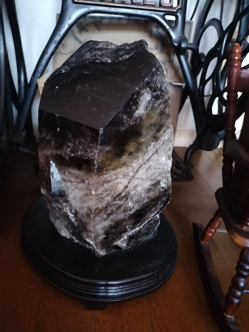 特大12.7kg　モリオン黒水晶　原石　天然　31cm石