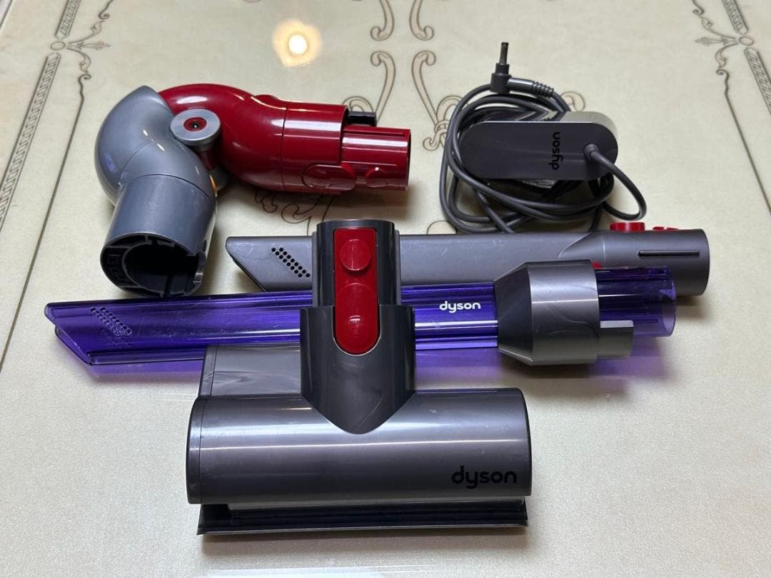 Dyson ダイソン コードレス掃除機 V11 SV14 先細ノズルLED付き