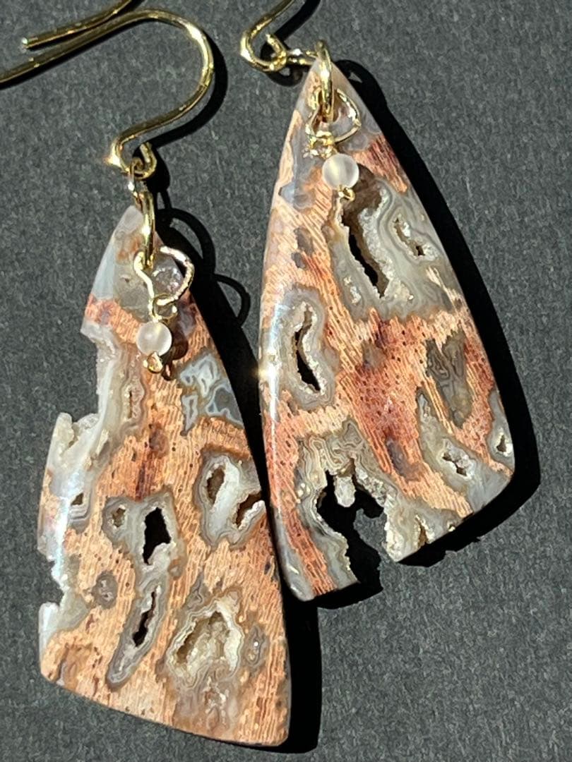 ＊14kgf フォッシルパームウッドwithドゥルージーポケット ピアス