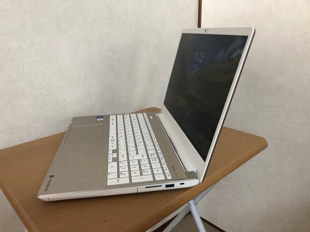 Windowsノート本体 dynabook P2-T6XB-EG