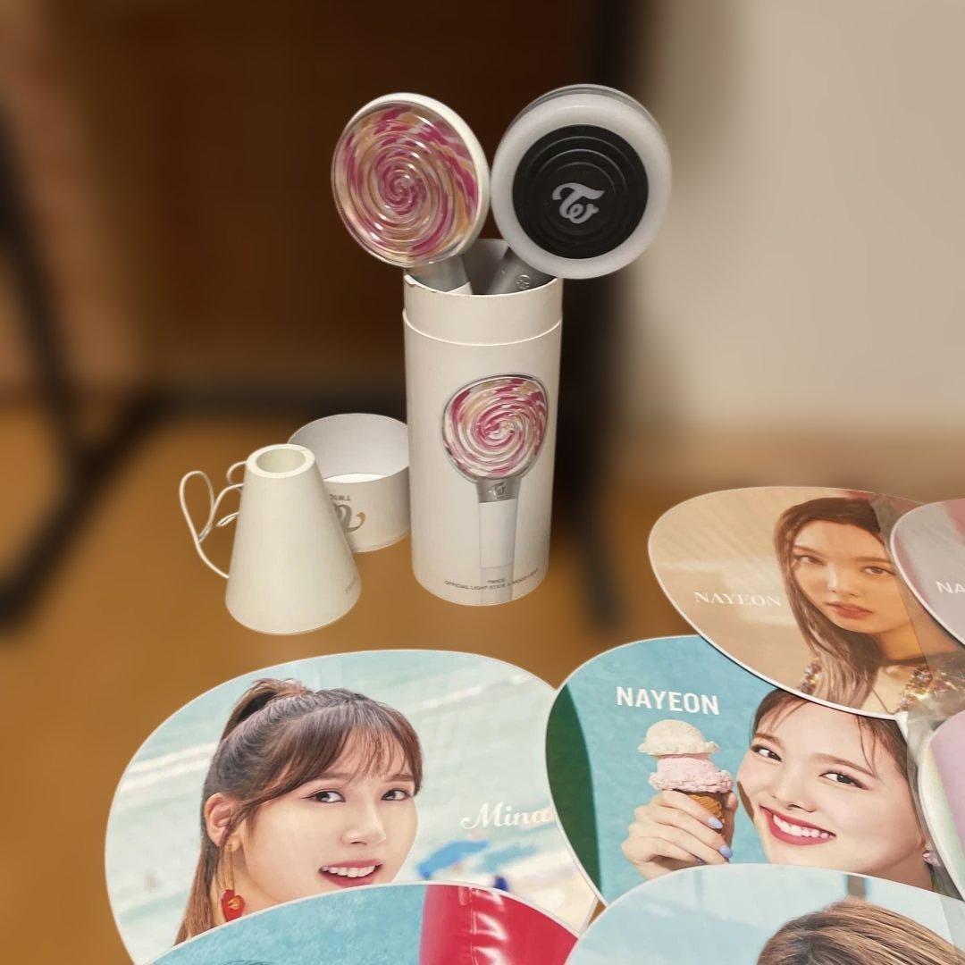 TWICE ペンライト　フォトカード　グッズ　まとめ売り　ナヨン多め