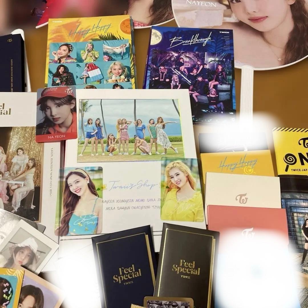 TWICE ペンライト　フォトカード　グッズ　まとめ売り　ナヨン多め
