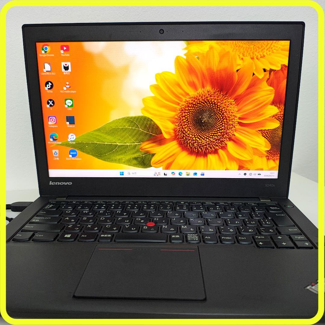 windows11ノートパソコン⭐️薄型軽量　SSD　office　815