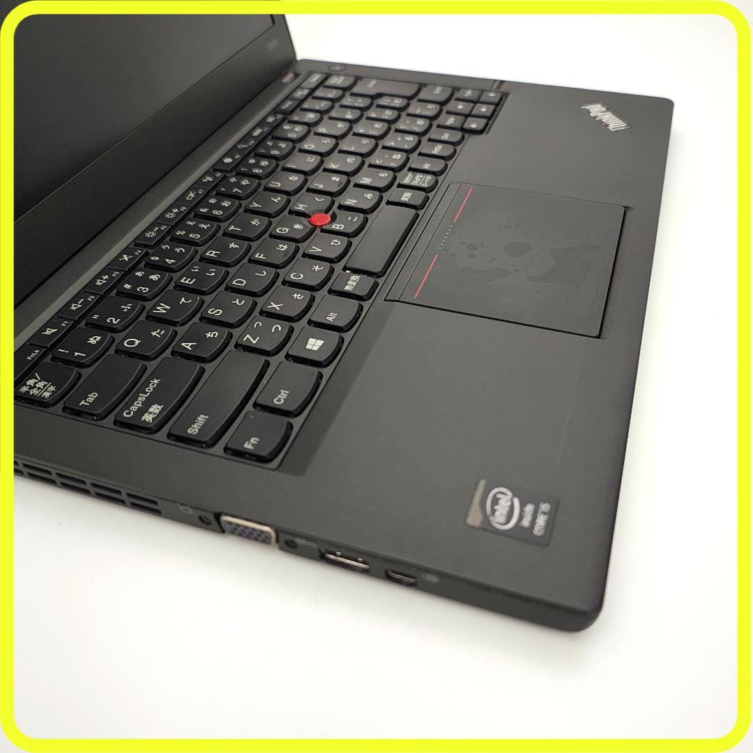 windows11ノートパソコン⭐️薄型軽量　SSD　office　815
