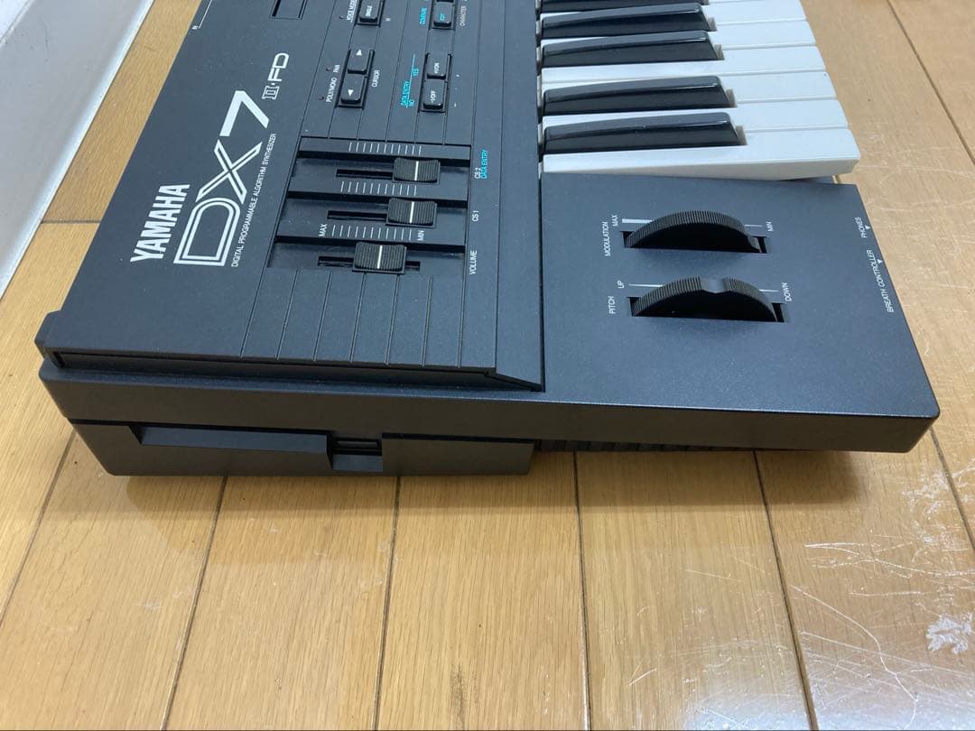YAMAHA DX7Ⅱ-FD シンセサイザー キーボード ヤマハ 0802①