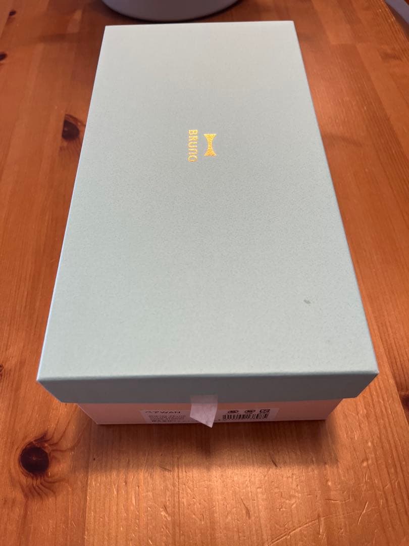 最終値引き中　【新品】 BRUNO 両手鍋 ブルー　IH対応　プラスお椀