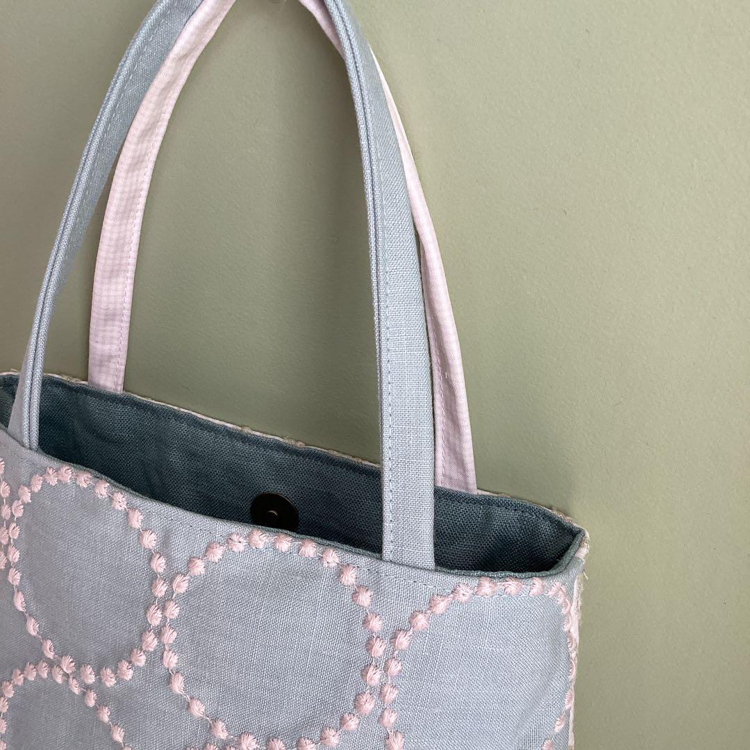 専用です！ミナペルホネンタンバリンライトブルーでトートバッグ