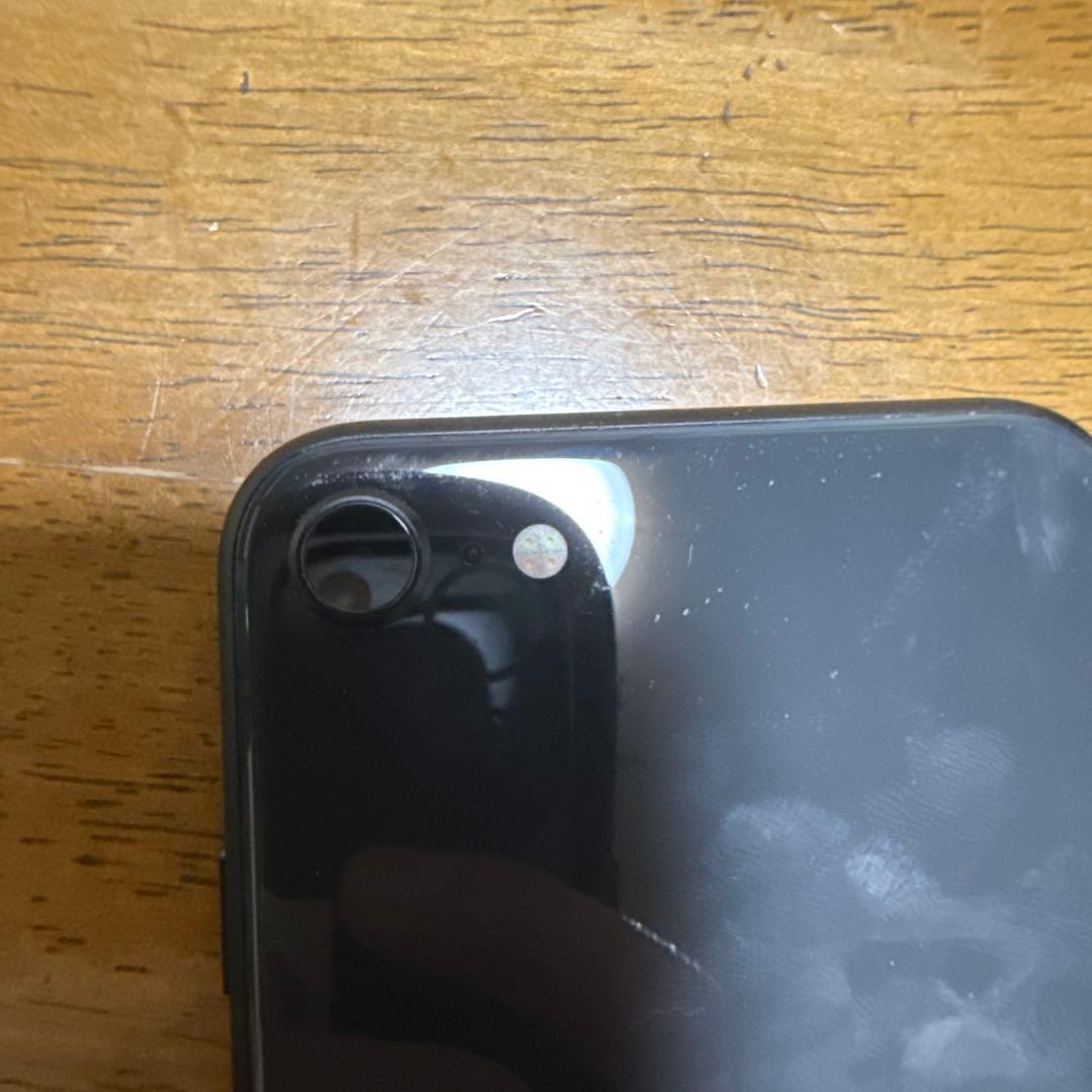 iPhonese2 ブラック 本体