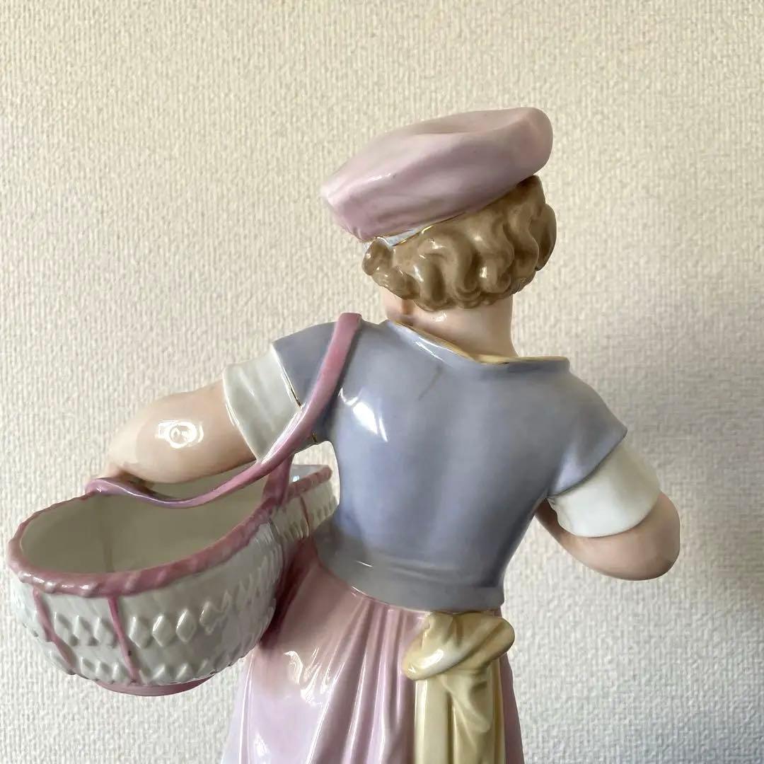 ・マイセン・バスケットの少女・高さ３７.５cm・Meissen・