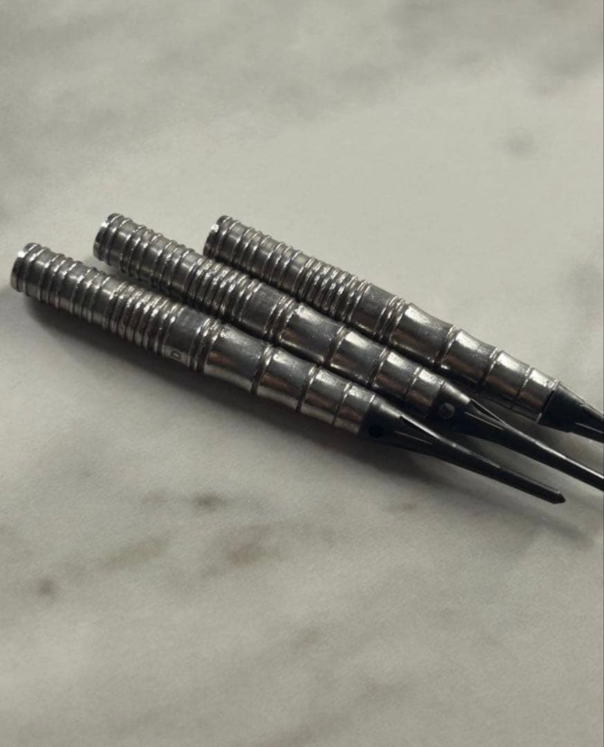 TRINIDAD MEDEL ダーツセット　最終値下げ！！！