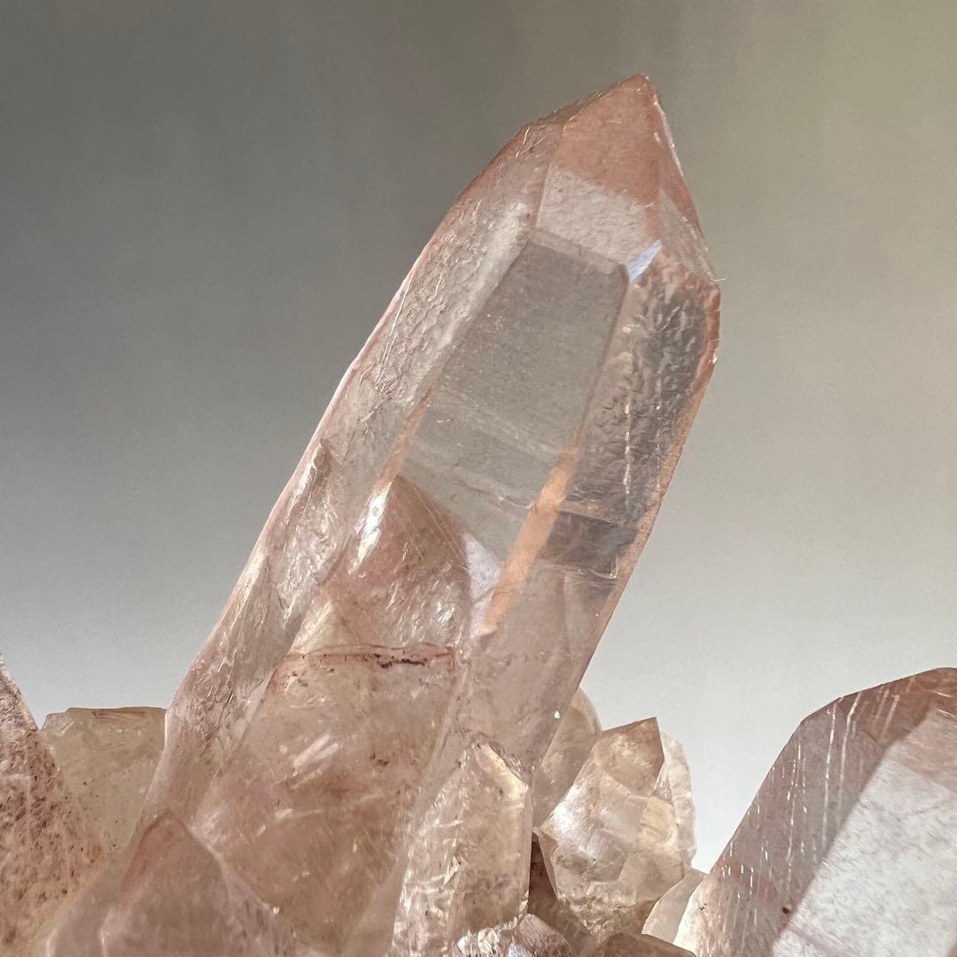 ストロベリーレムリアン　ディアマンティーナ産　クラスター　48 ピンクレムリアン