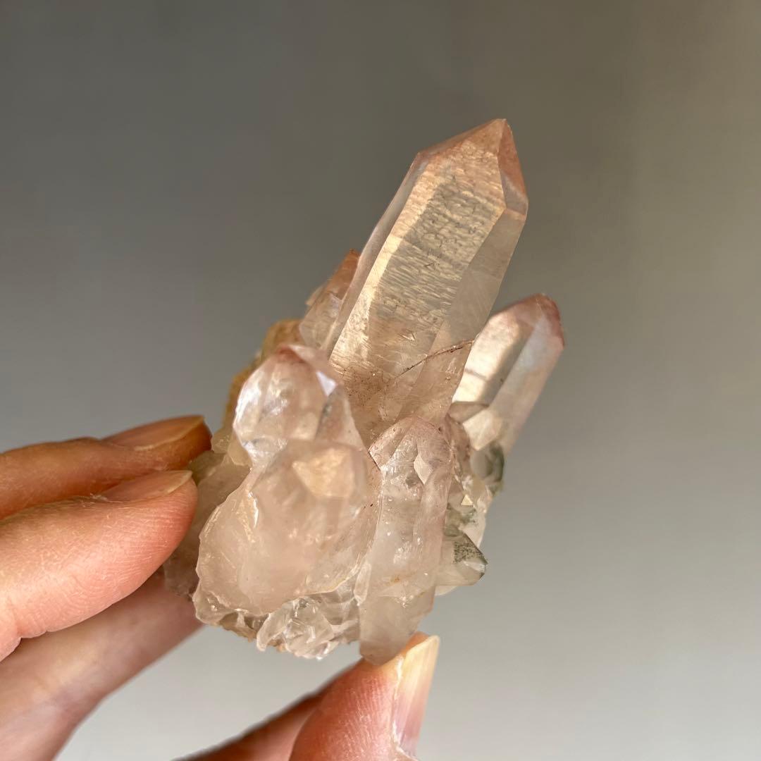 ストロベリーレムリアン　ディアマンティーナ産　クラスター　48 ピンクレムリアン