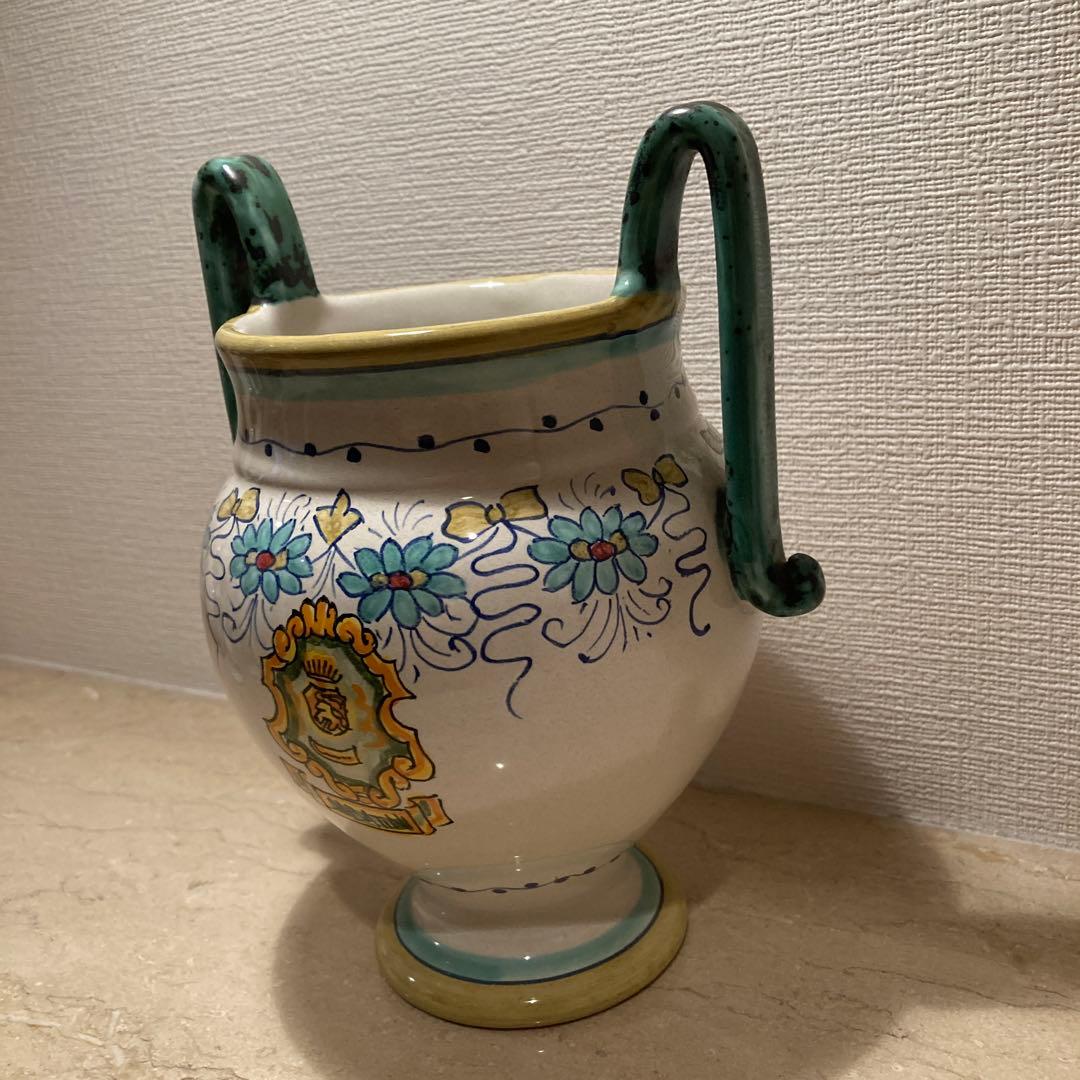 花瓶　インテリア