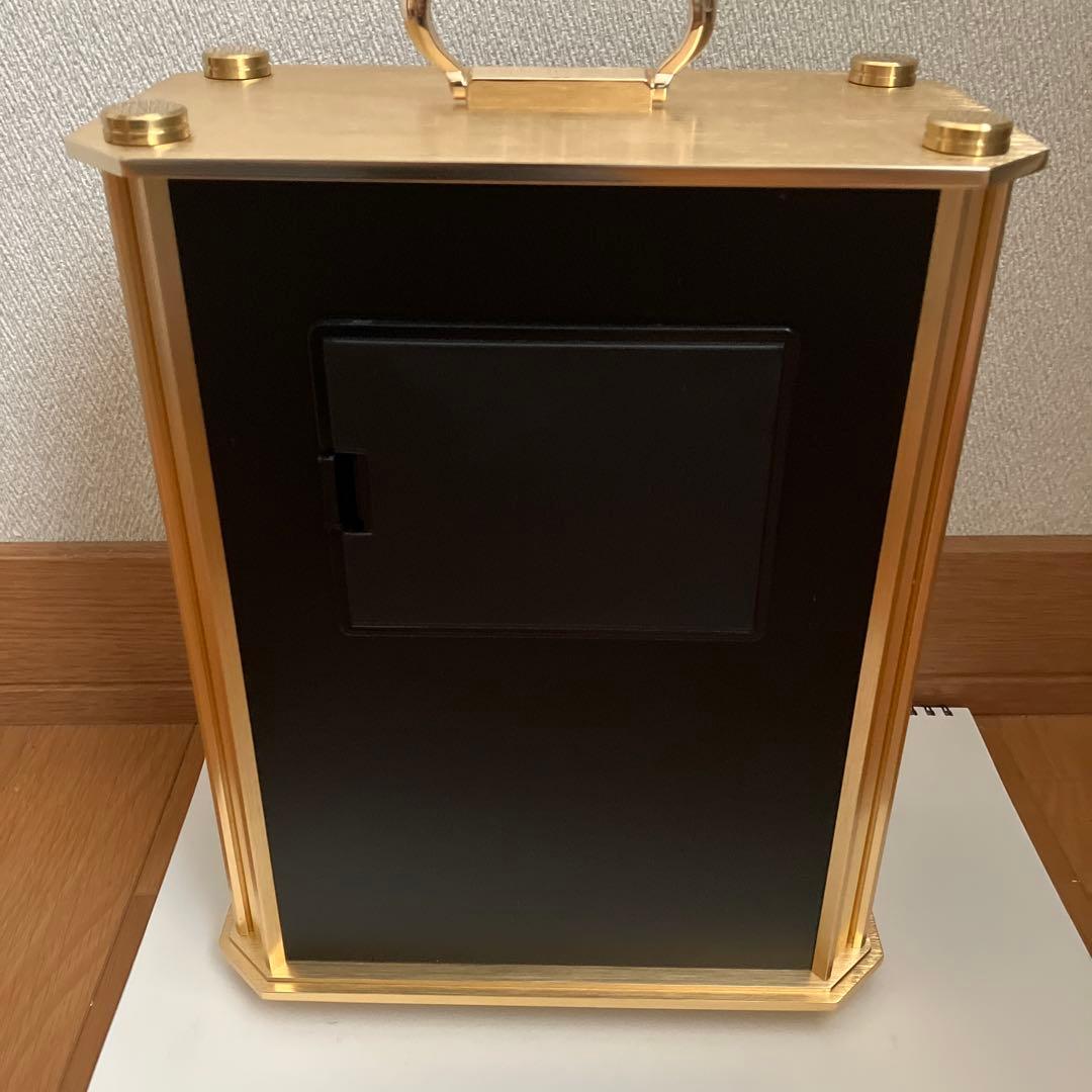 ゴールド ブラック クォーツ 置時計
