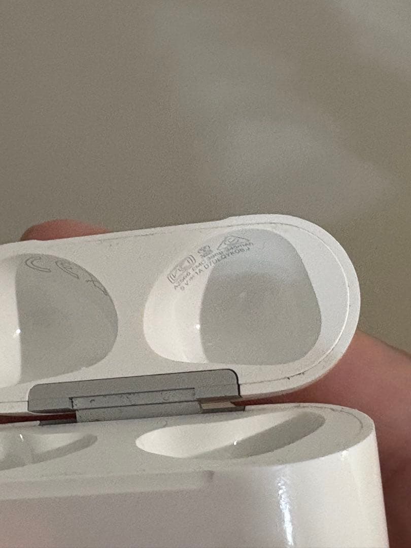 AirPods 第3世代　ワイヤレスイヤホン 本体