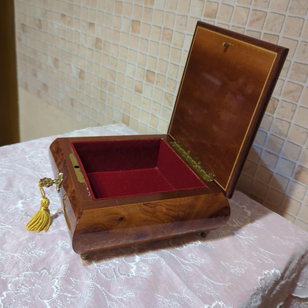 ITALY伝統工芸・象嵌花柄インレイ木製アクセサリーケース