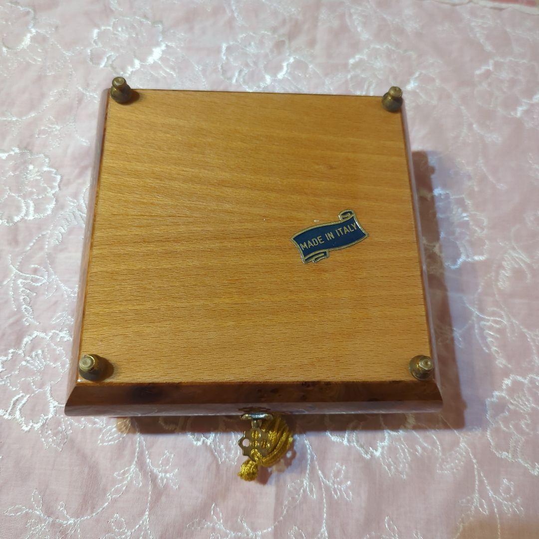 ITALY伝統工芸・象嵌花柄インレイ木製アクセサリーケース