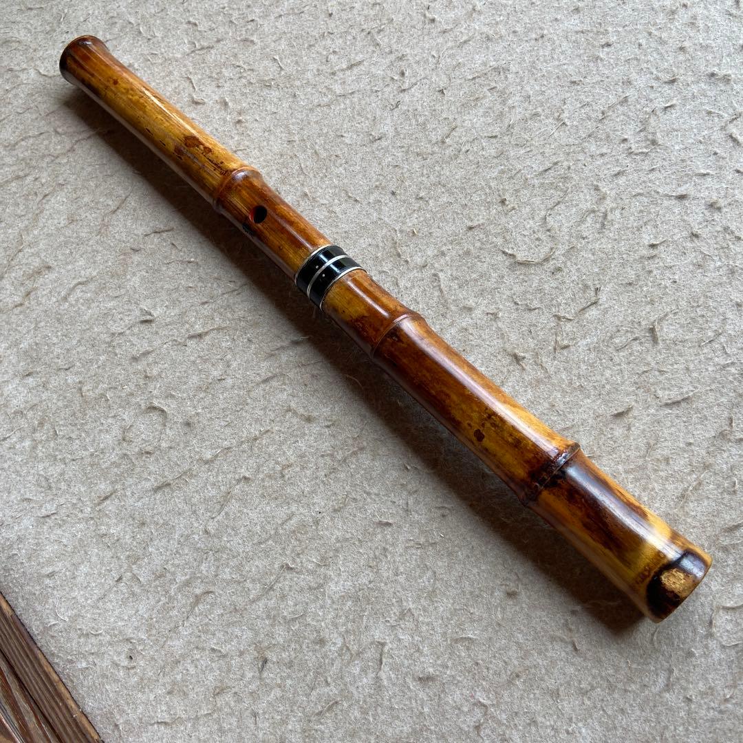 54 値下げ　尺八  一尺七寸管　銘　龍風？