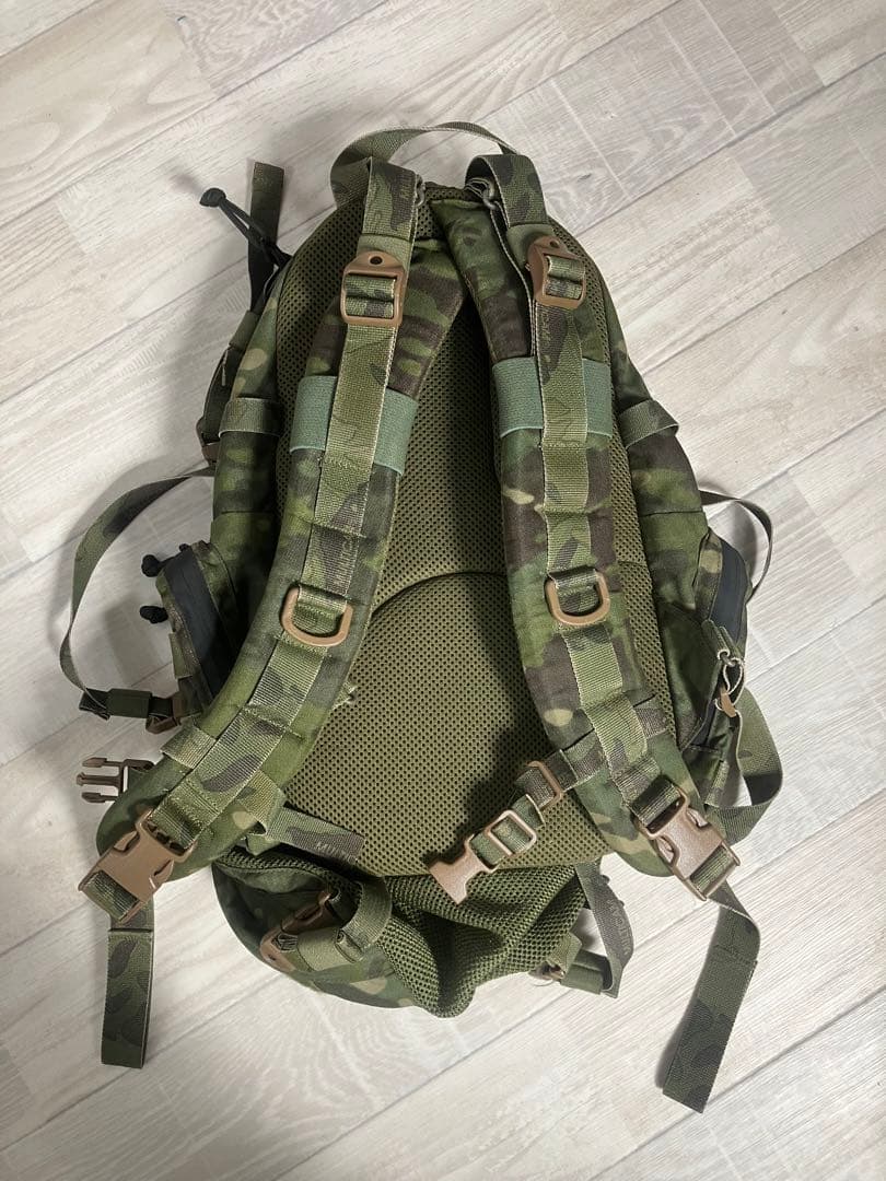 P*i様 陸自迷彩 MOLLE みらい装備工房　バックパック