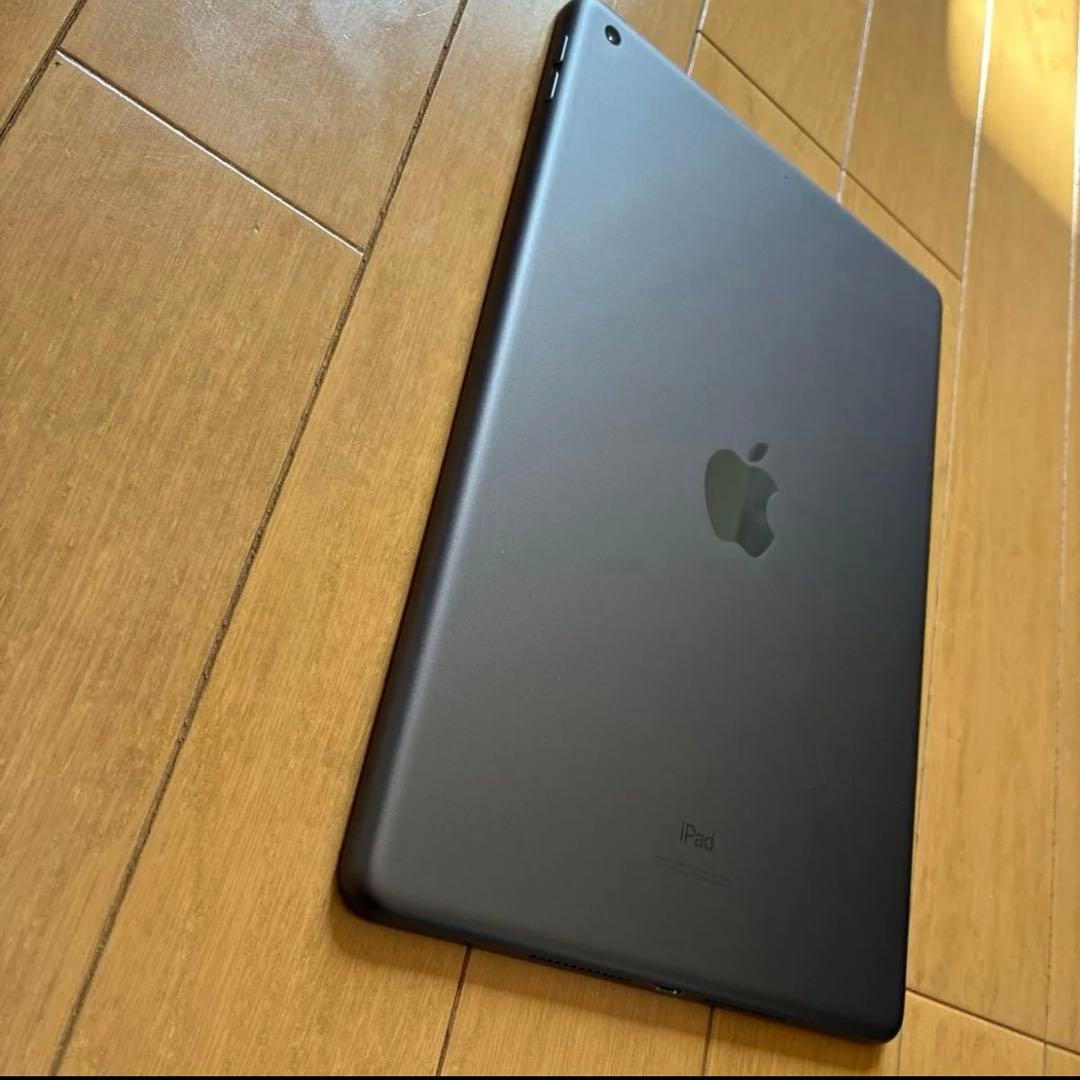 iPad 第7世代 WiFiモデル 32GB スペースグレー