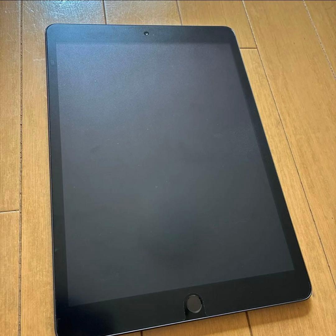iPad 第7世代 WiFiモデル 32GB スペースグレー