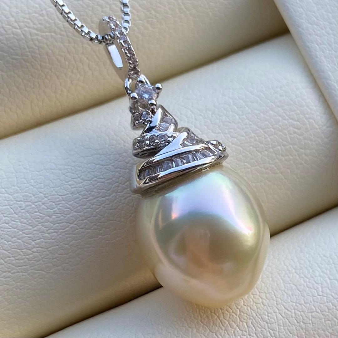 本真珠南洋白蝶真珠ネックレストップ15*12.2mmシャンパンゴールドPT575