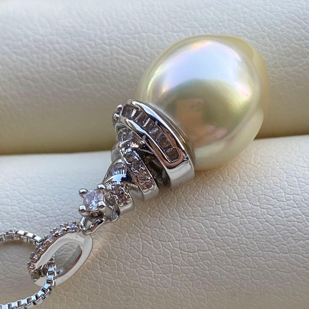 本真珠南洋白蝶真珠ネックレストップ15*12.2mmシャンパンゴールドPT575