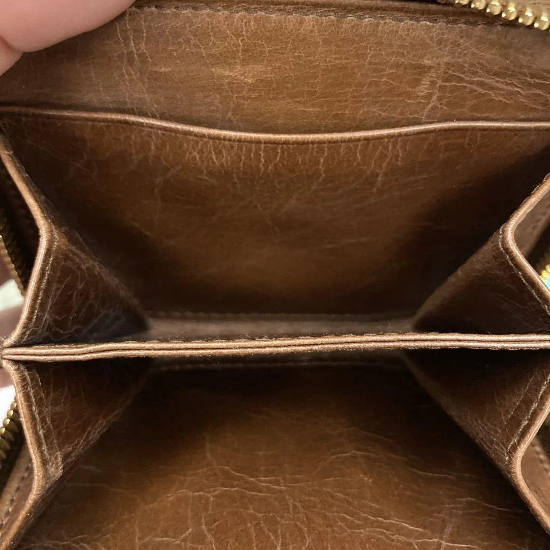 miu miu マトラッセ ケース ブラウン　値下げ