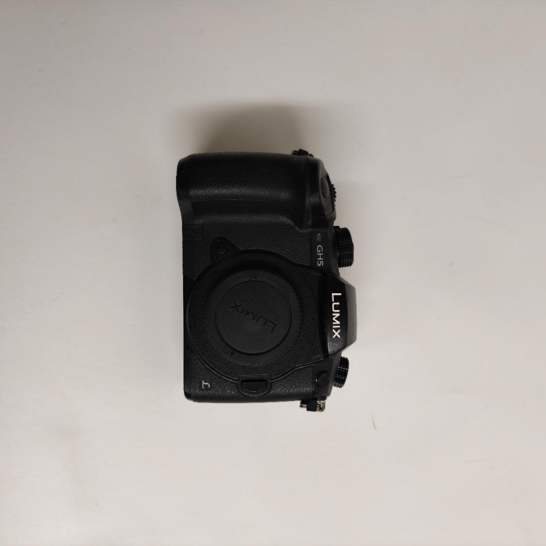 Panasonic LUMIX DC-GH5 ボディ