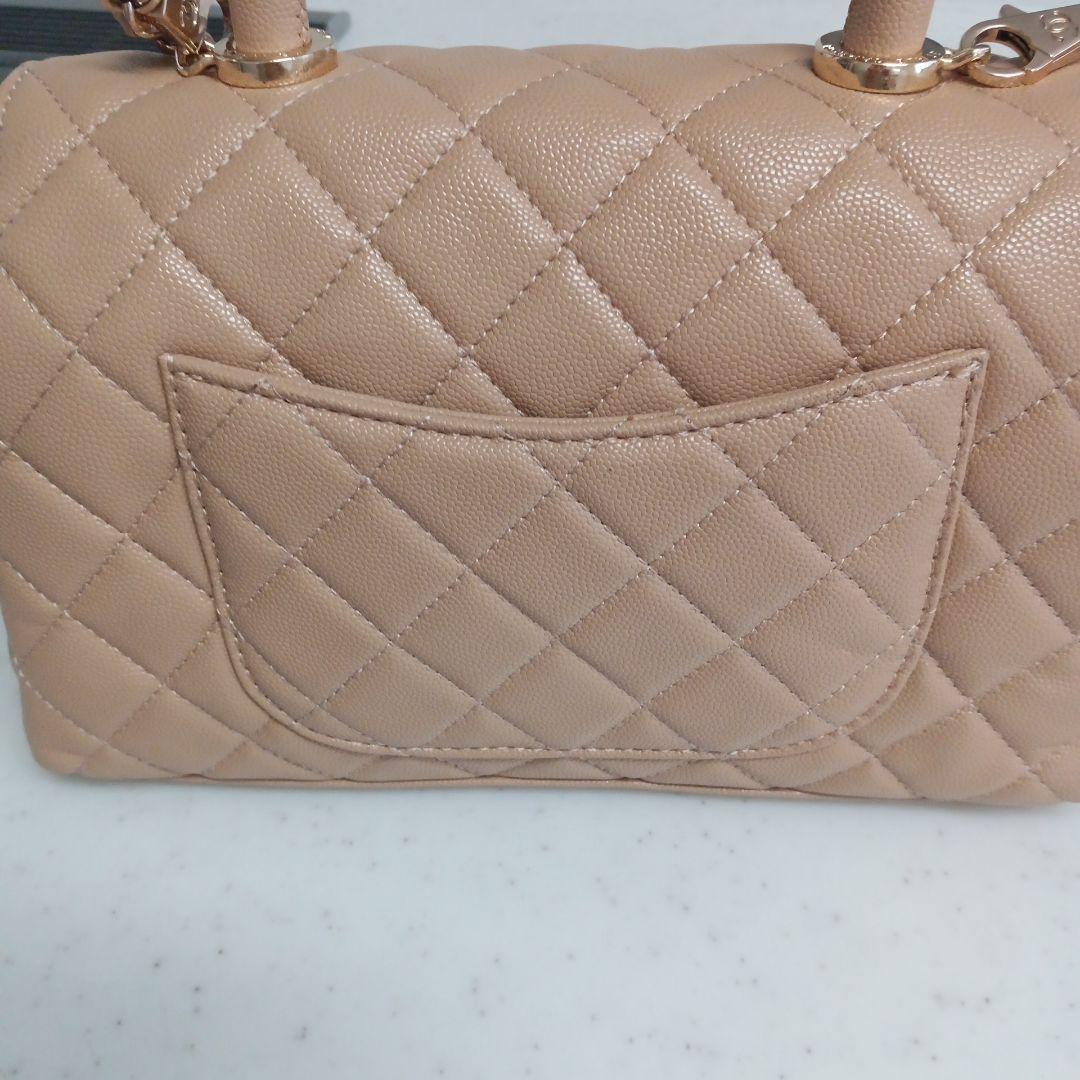 Chanel ベージュ ノベルティショルダーバッグ