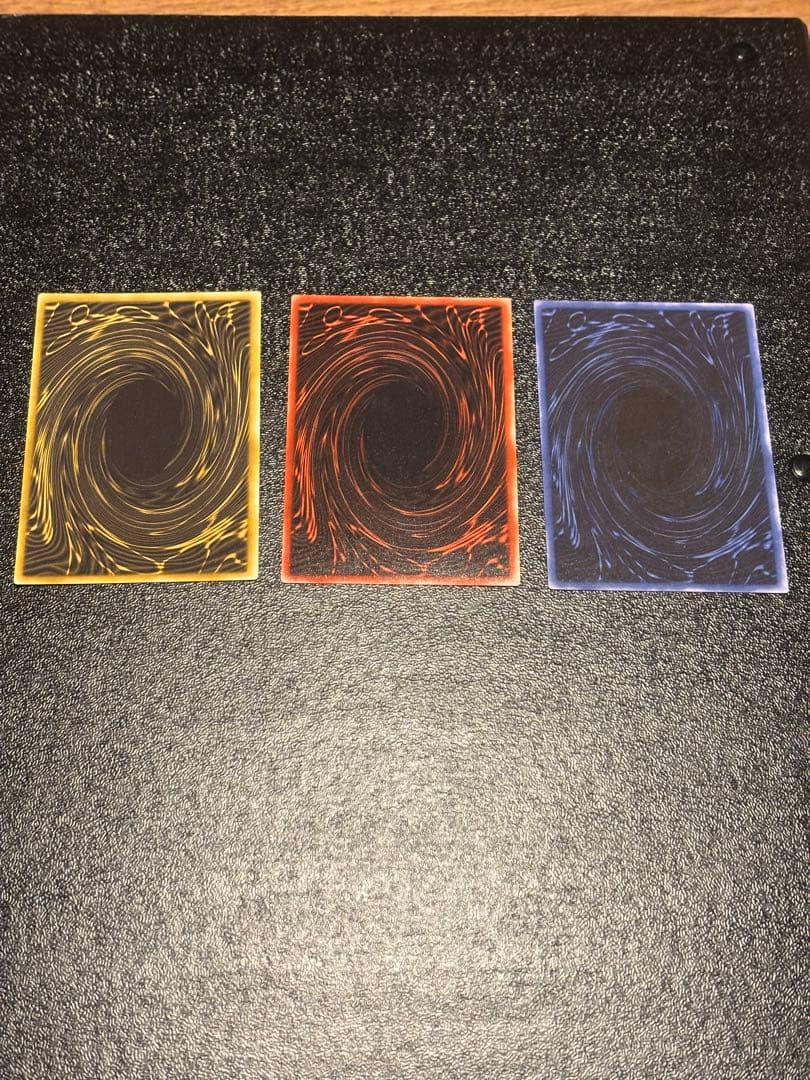 遊戯王 三幻神 ラーの翼神竜 オベリスクの巨神兵 オシリスの天空竜　シク