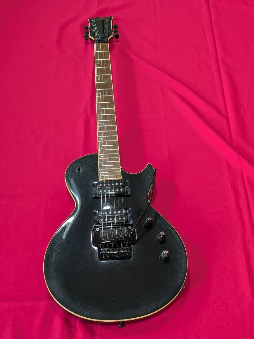 グラスルーツgma黒色レスポールスタイプギターケースアーム付き