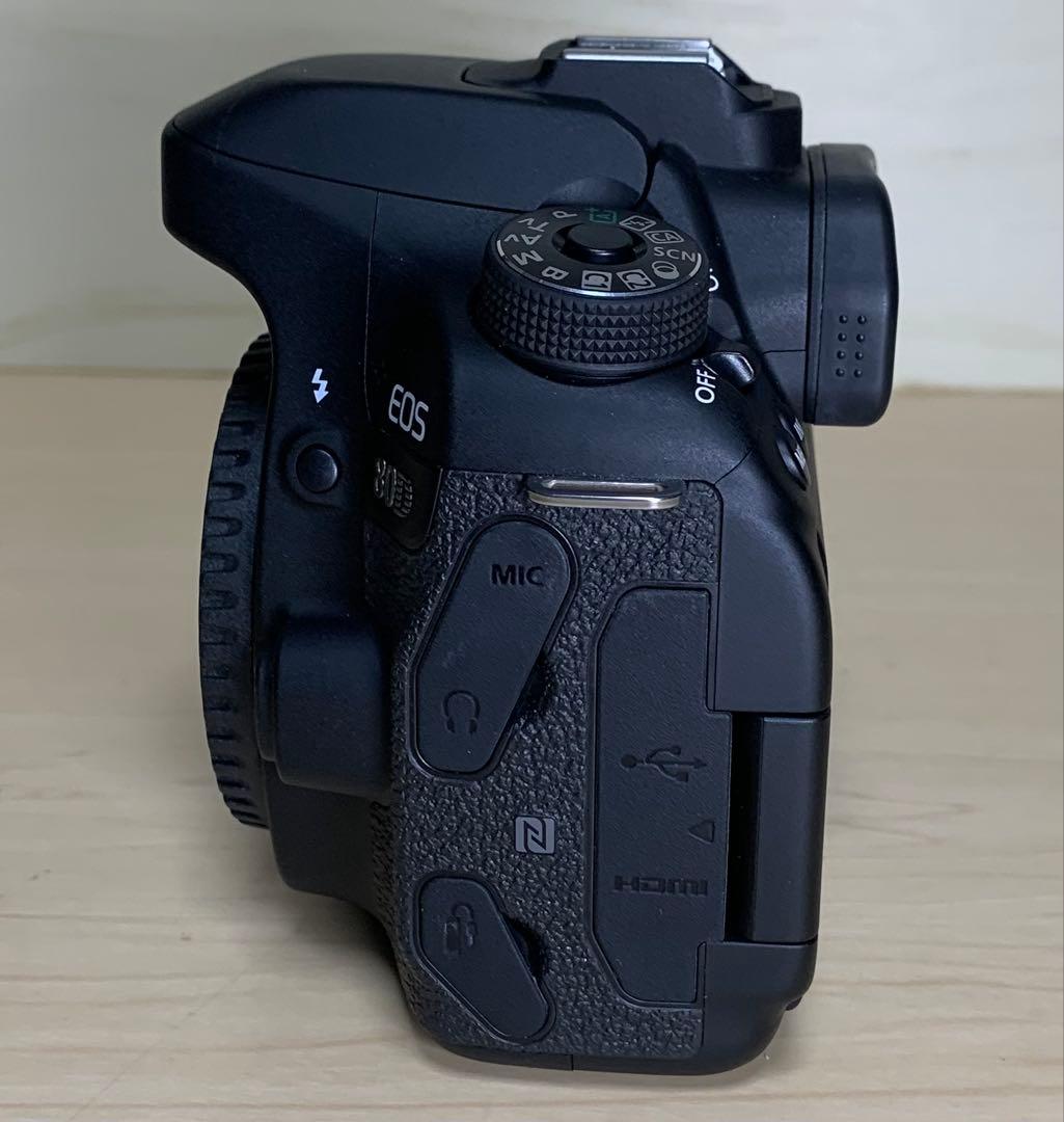 （中古品） EOS 80D EF-S18-135 IS USM レンズキット