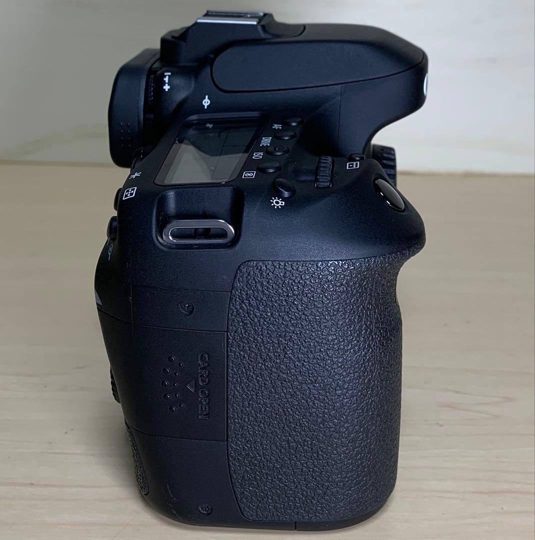 （中古品） EOS 80D EF-S18-135 IS USM レンズキット