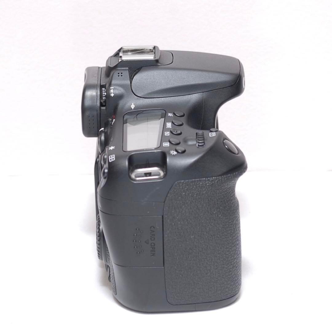 迫力の超望遠レンズ✨Canon EOS 70D✨ダブルレンズ✨バッテリー2個