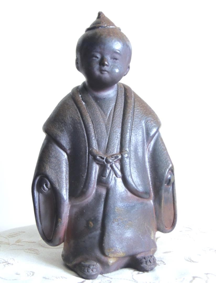 横山大観の出世作【無我】を立体化した置物 陶印あり備前焼 置物 細工物