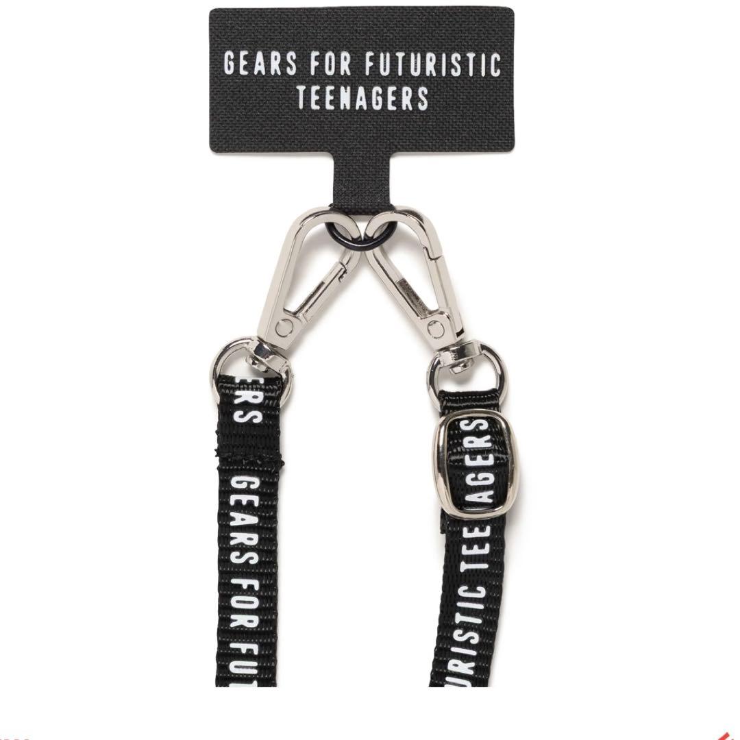 HUMAN MADE iPhone 15 ProMax ストラップ付き ケース