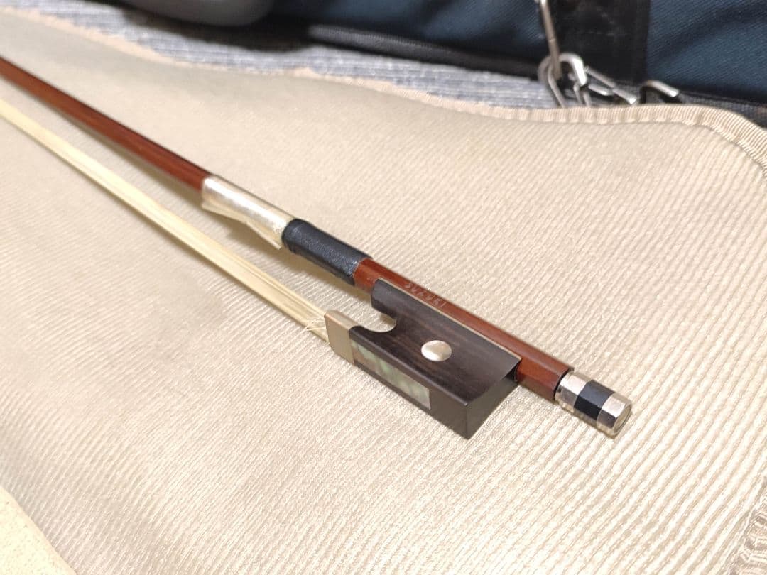 SUZUKI バイオリンNo.210 4/4 2014年